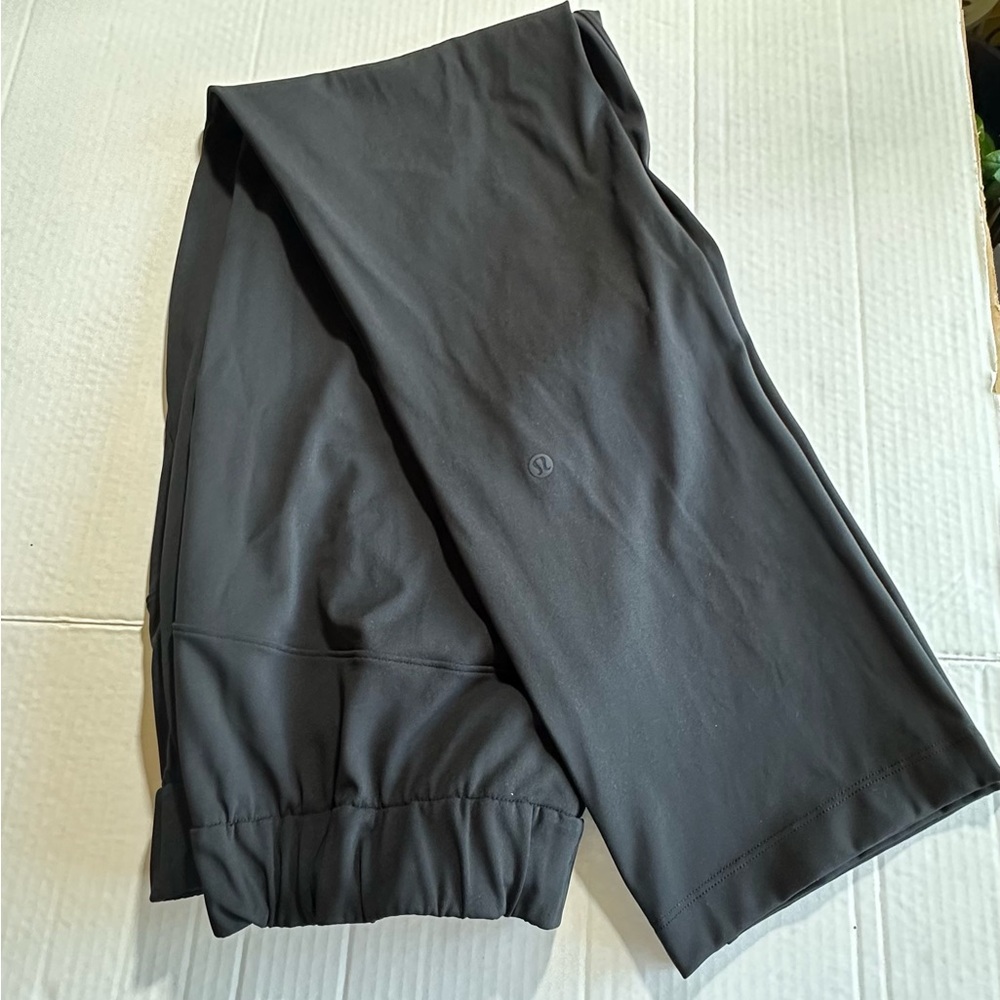 Lululemon Athletica X8 Workout Lounge Pants size 10